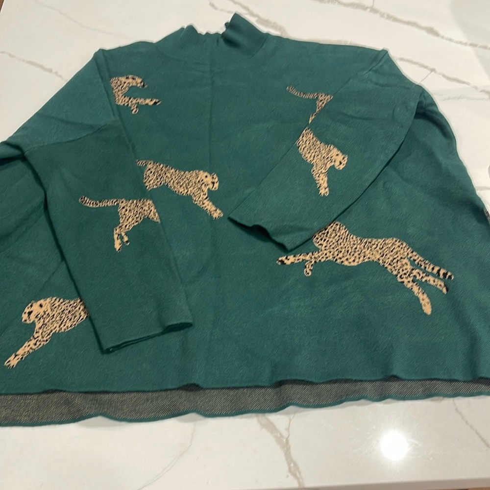Entro Cheetah Mock Neck Sweater
